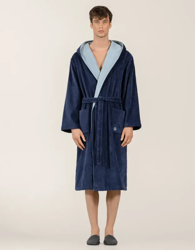 Bathrobe Art Line