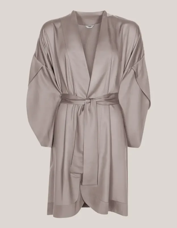 Kimono Naomi