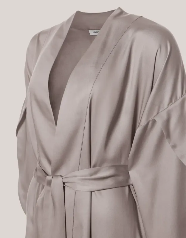 Kimono Naomi