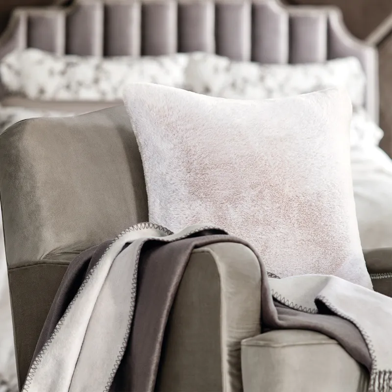 Decorative pillow Amara