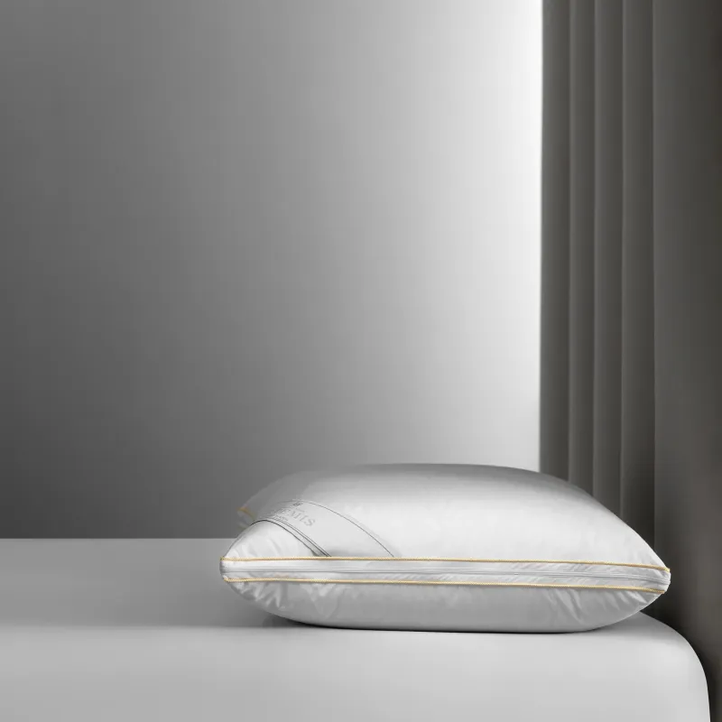 Pillow Artemis
