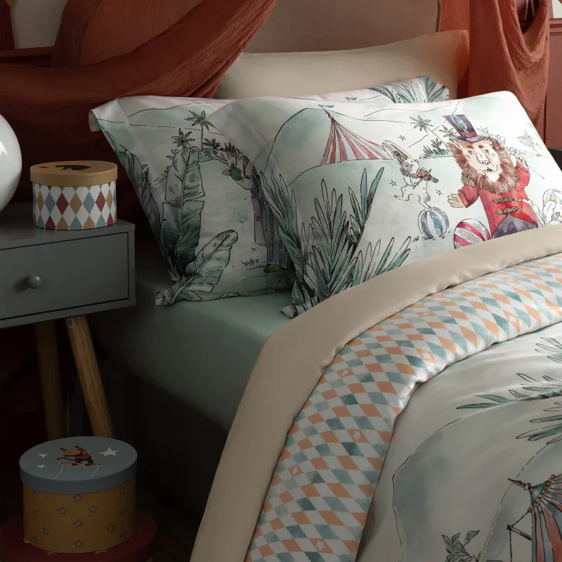 Pillowcase Circus