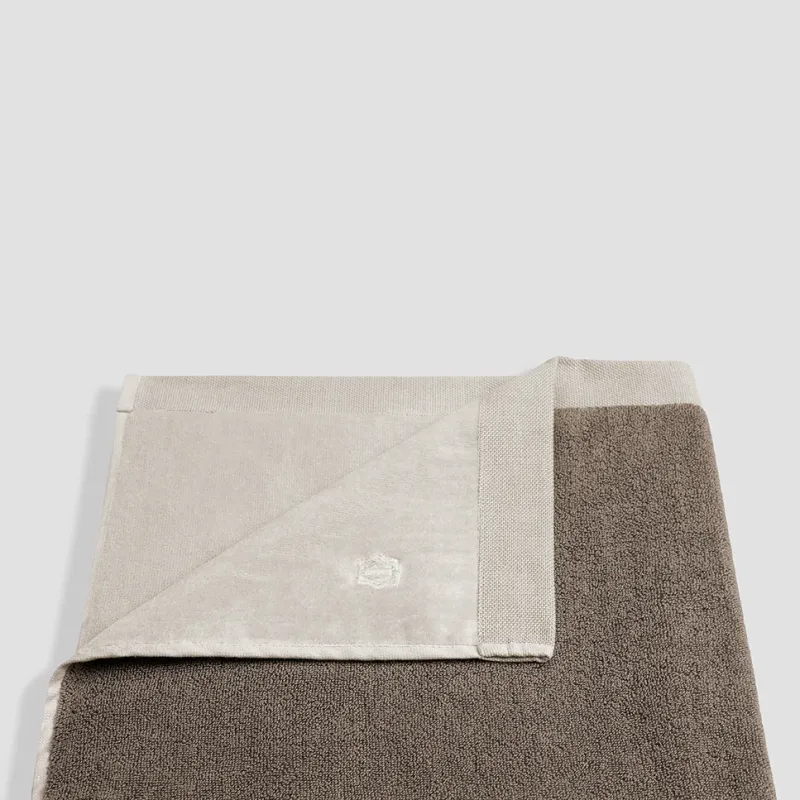 Towel Convill