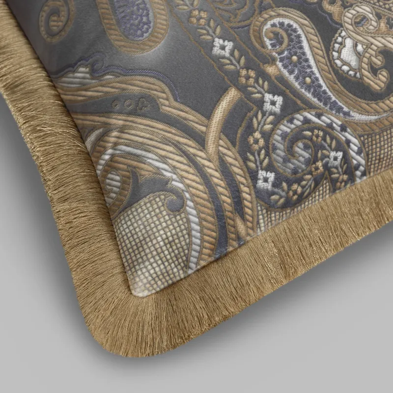 Decorative pillow Esthira