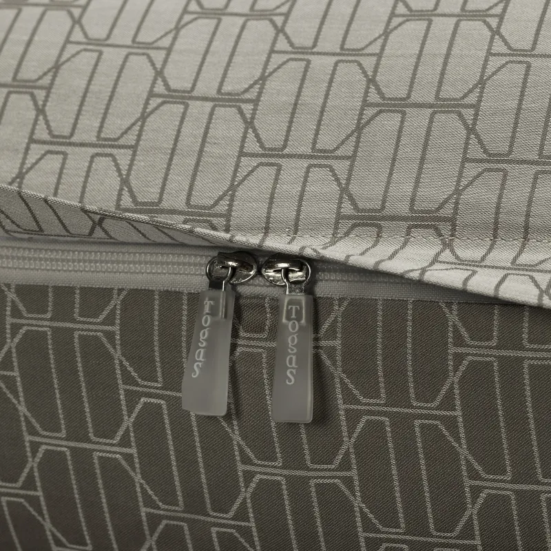 Pillowcase Parti
