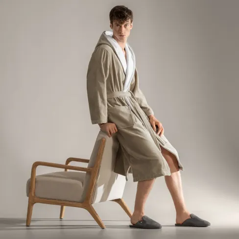 Bathrobe Art Line