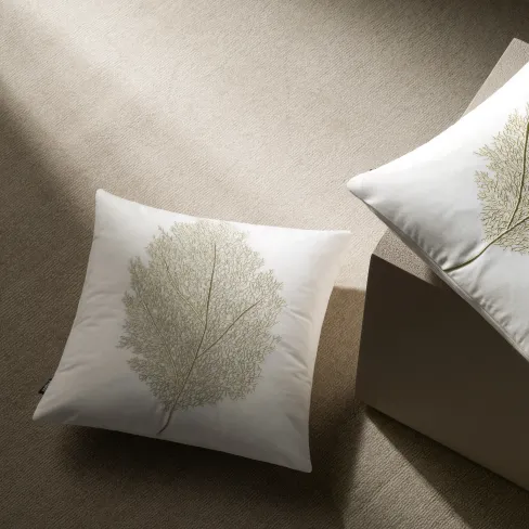 Decorative pillow Ermel