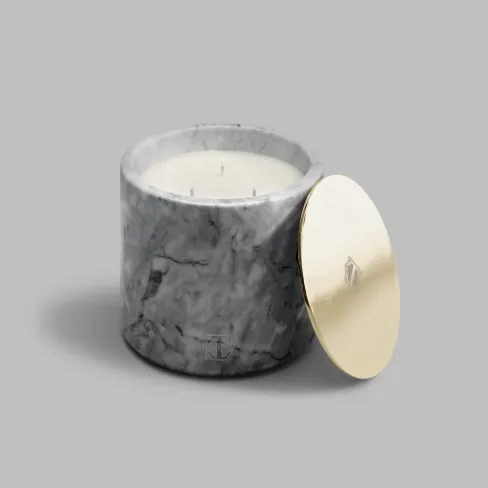 Scented candle Green Pear And Musk