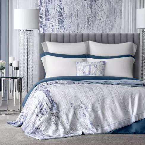 Comforter Wilonna