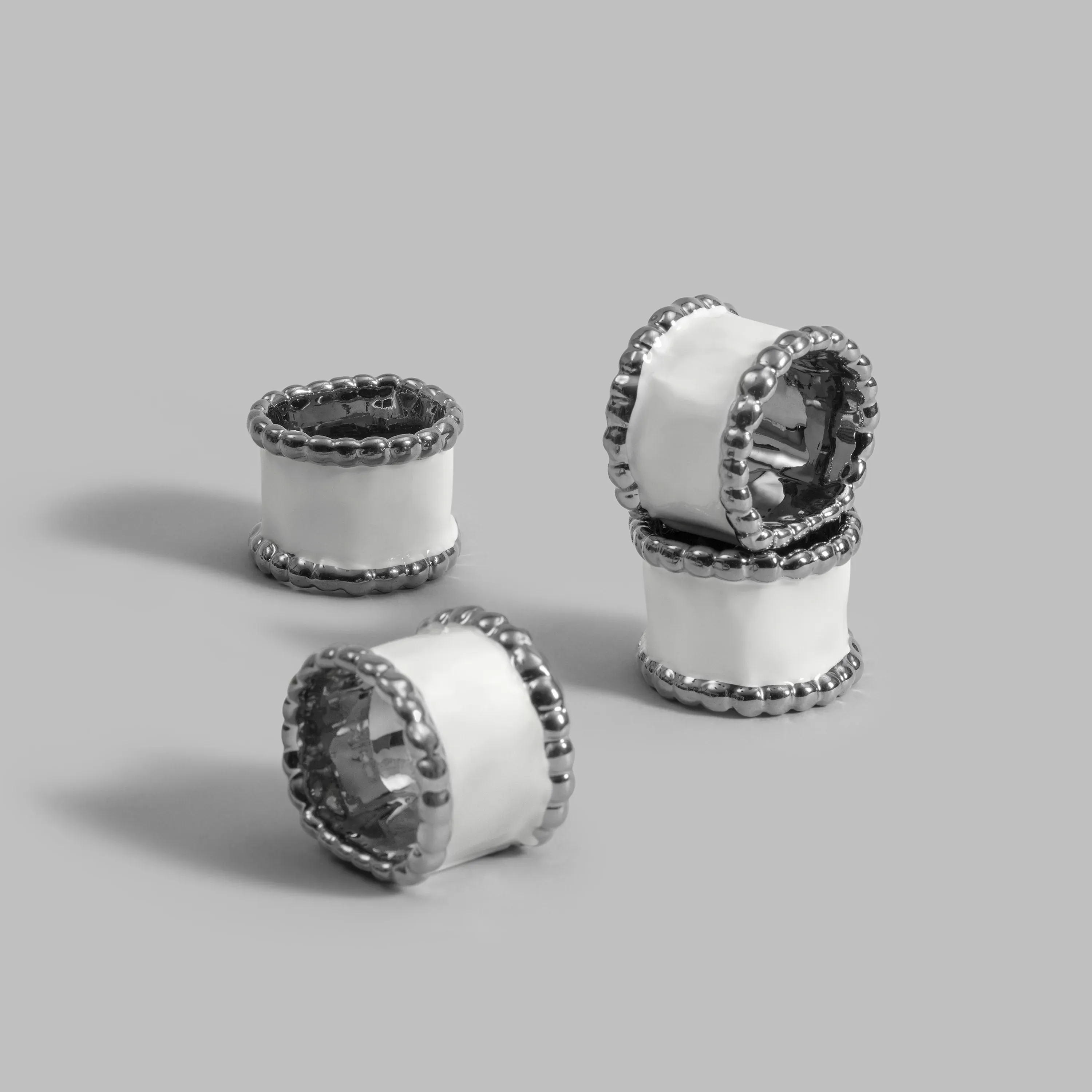 Napkin rings Binoche