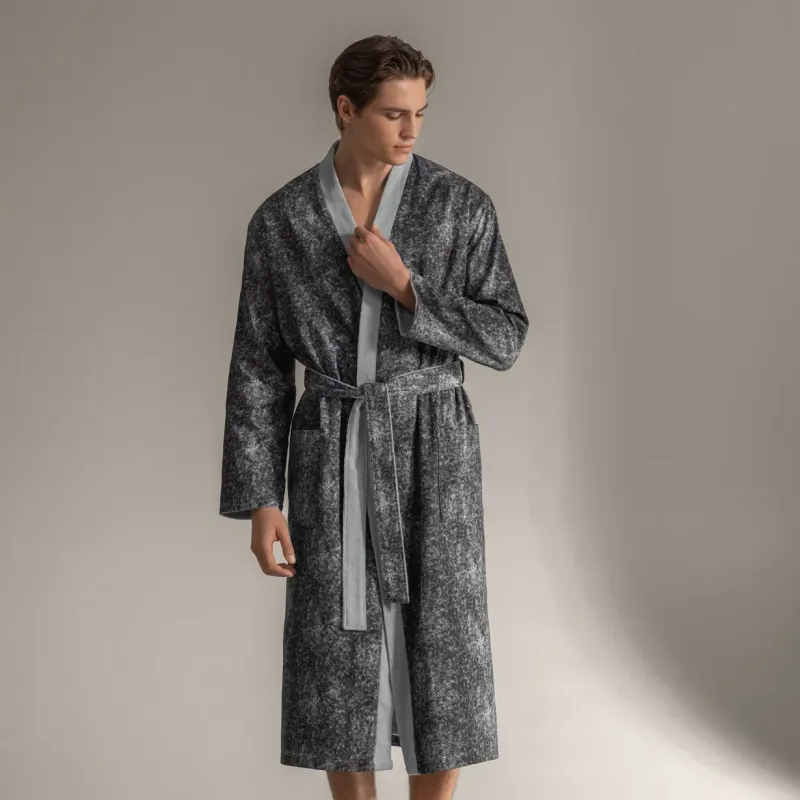 Lightweight robe Antal