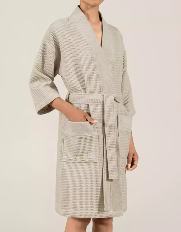 Lightweight robe Sauners