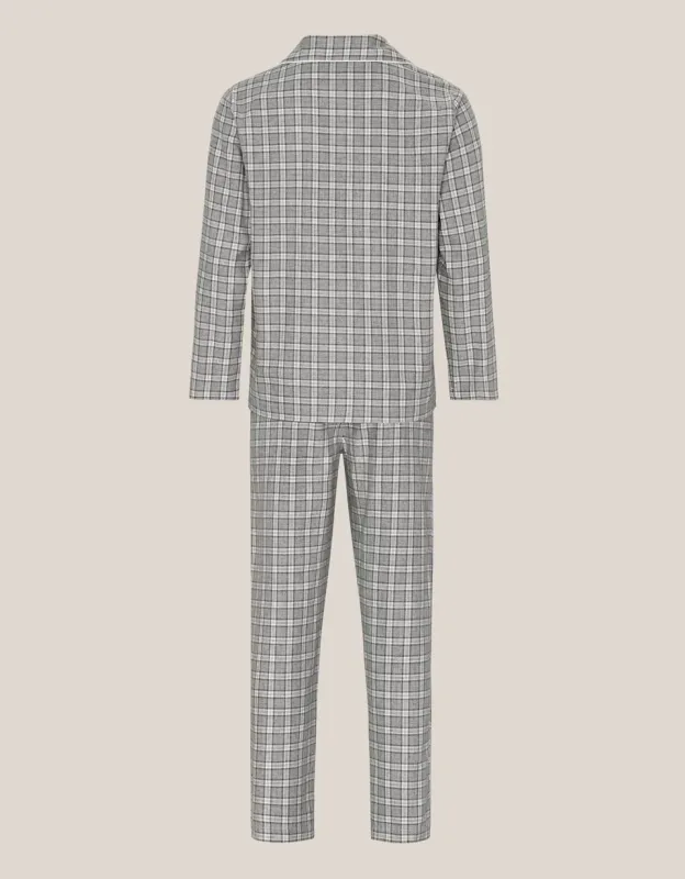 Pajamas Snowy