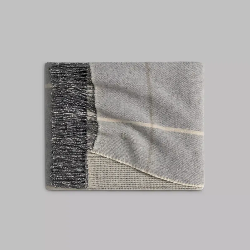 Throw Arruti