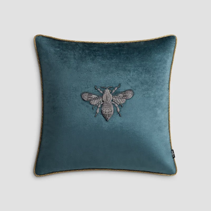 Decorative pillow Asevedo