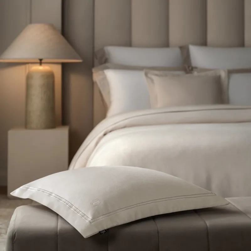 Decorative pillow Belotti