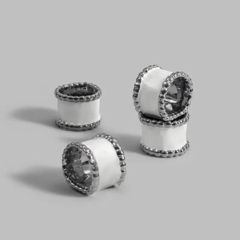 Napkin rings Binoche