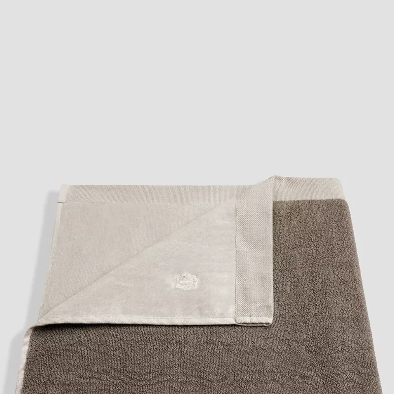 Towel Convill