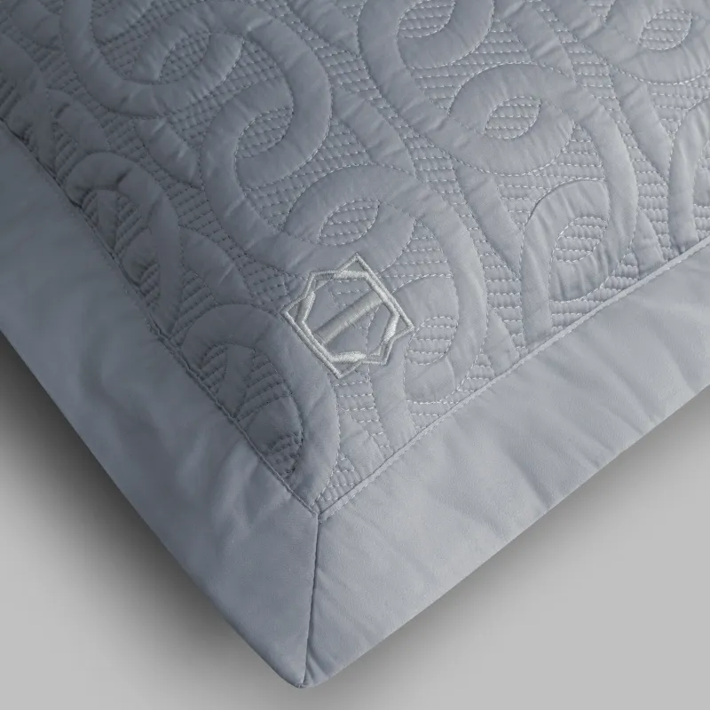Decorative pillow Etion