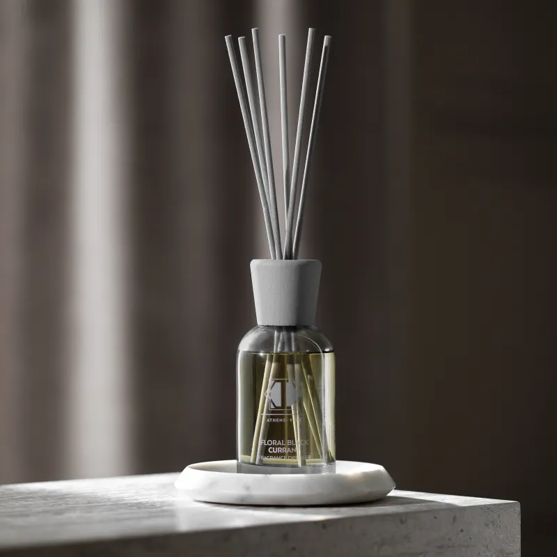 Aroma diffuser Black currant flowers