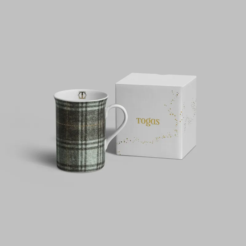 Cup Snowy
