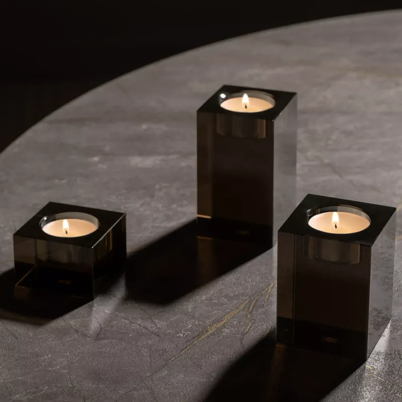 Candle holder William