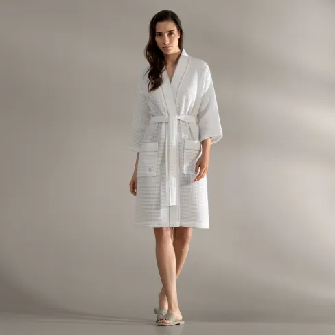 Lightweight robe Sauners