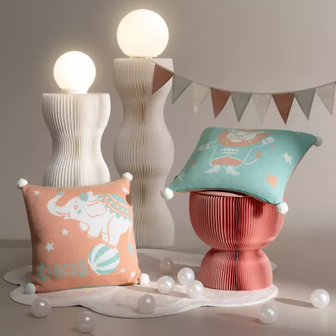 Decorative pillow Circus
