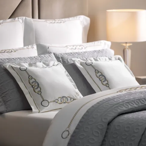 Decorative pillow Kalisto