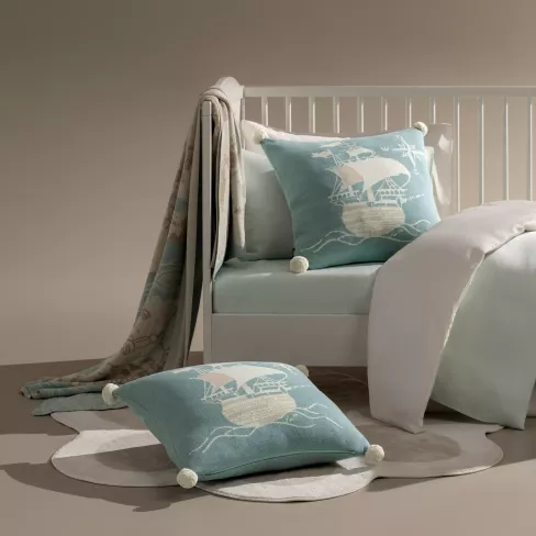 Decorative pillow Tortuga