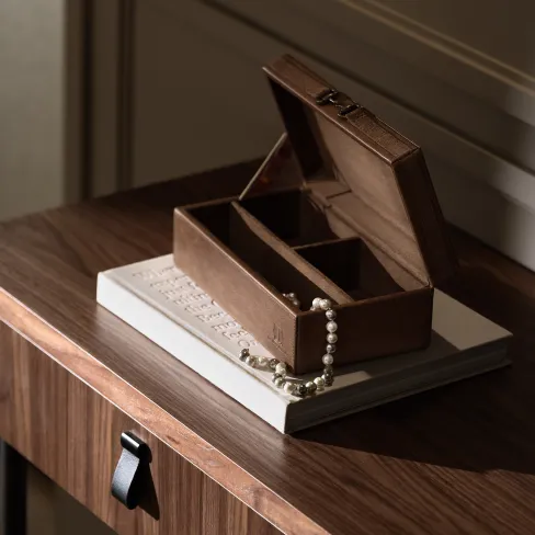 Jewelry box Voltira