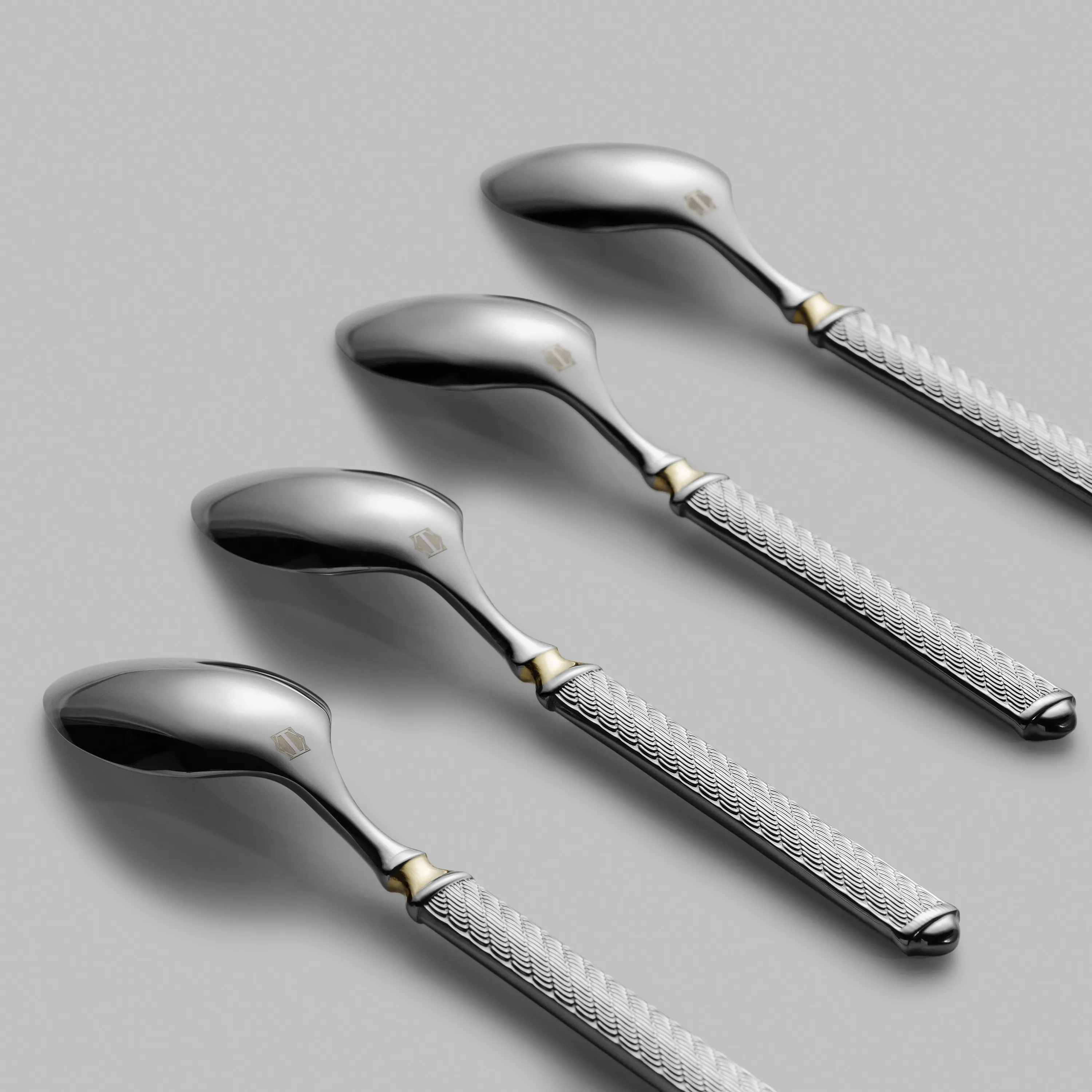 Set of tea spoons Almora