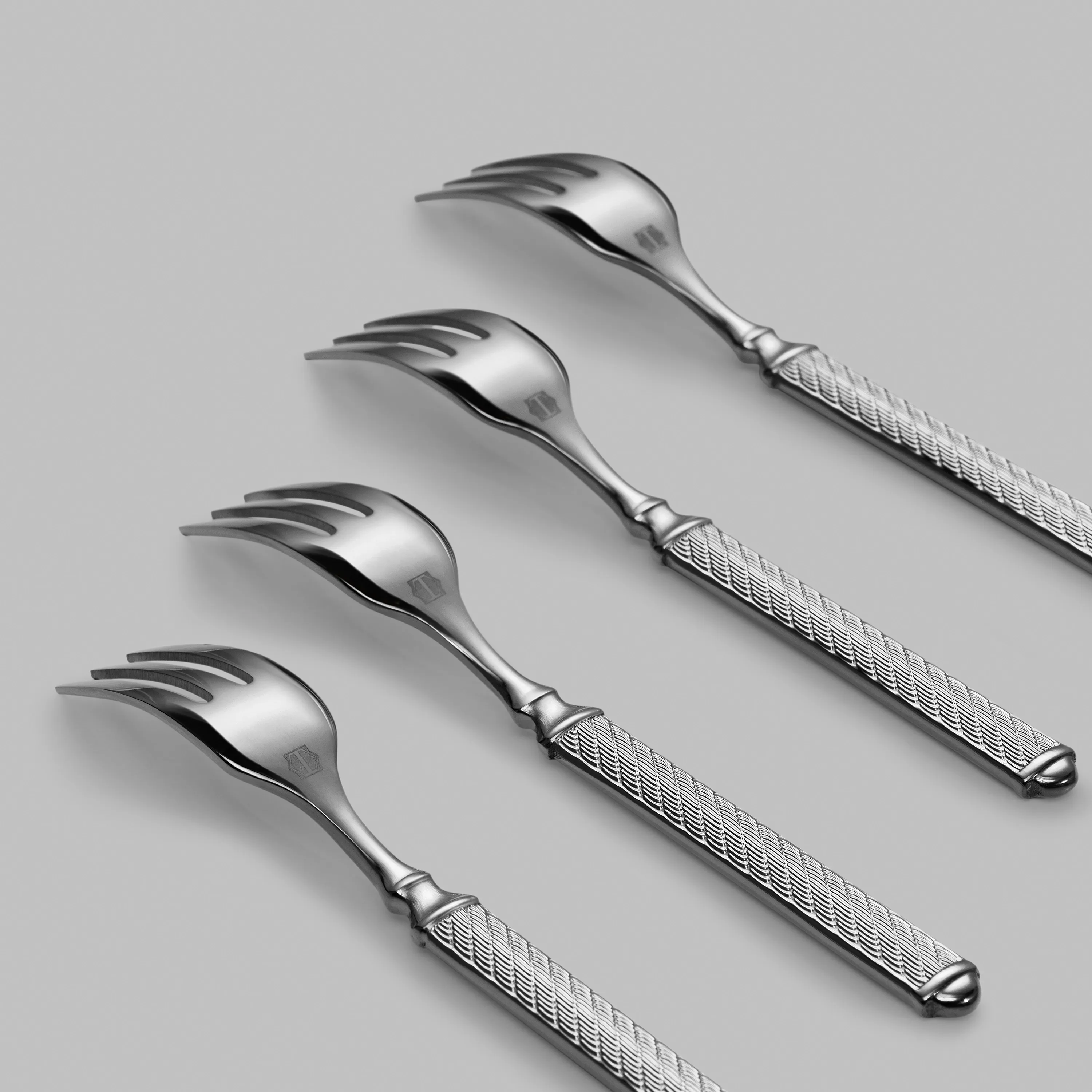 Set of dessert forks Almora