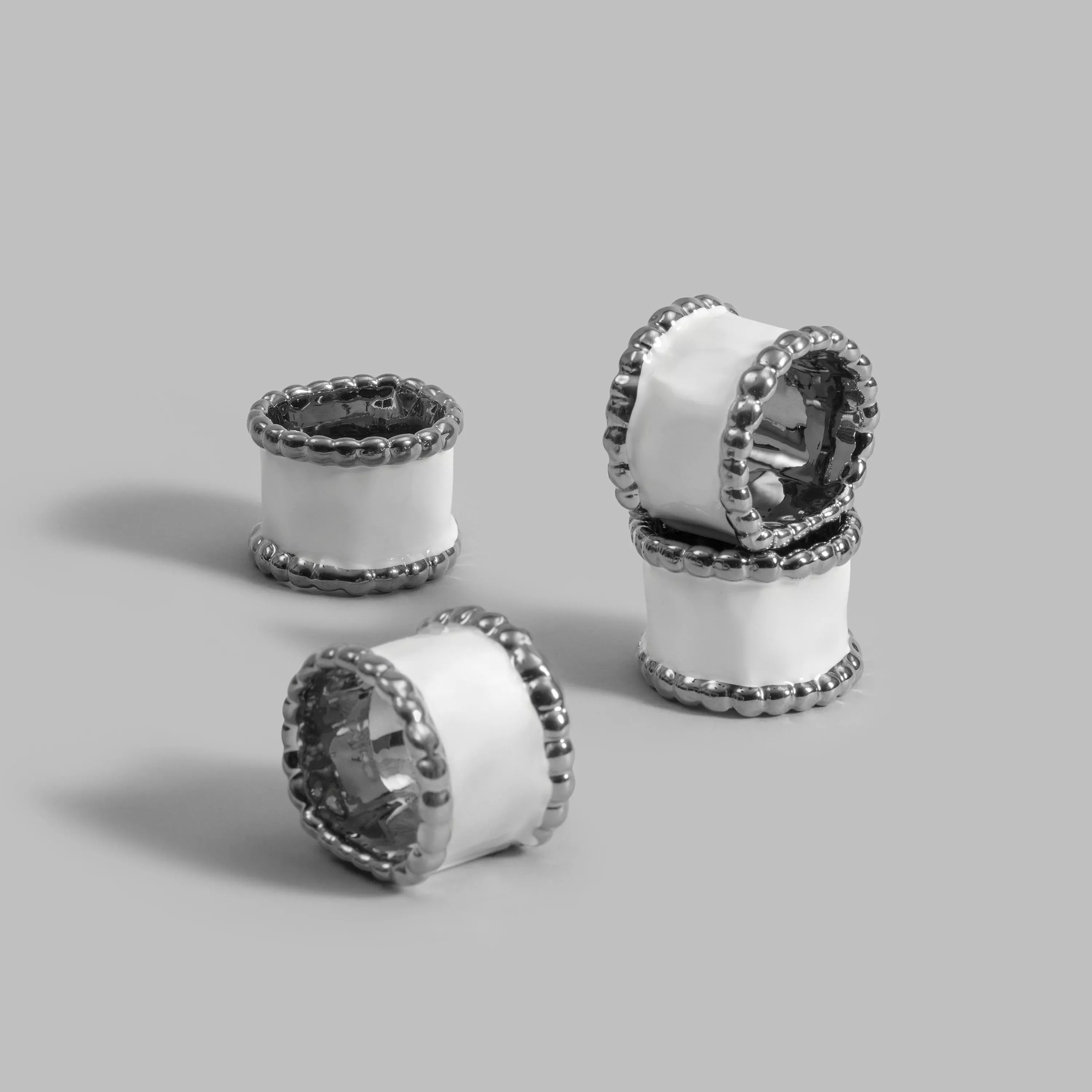 Napkin rings Binoche