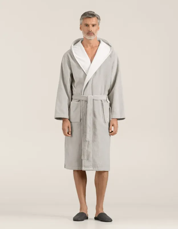 Bathrobe Art Line