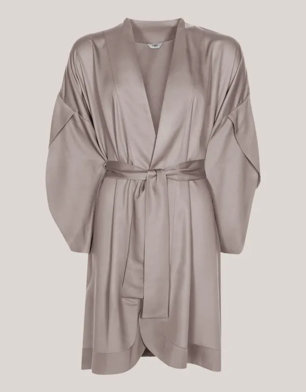 Kimono Naomi