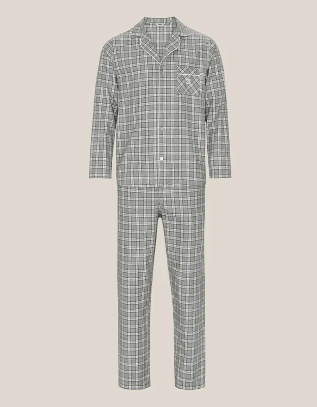 Pajamas Snowy