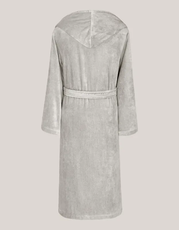 Bathrobe Art Line