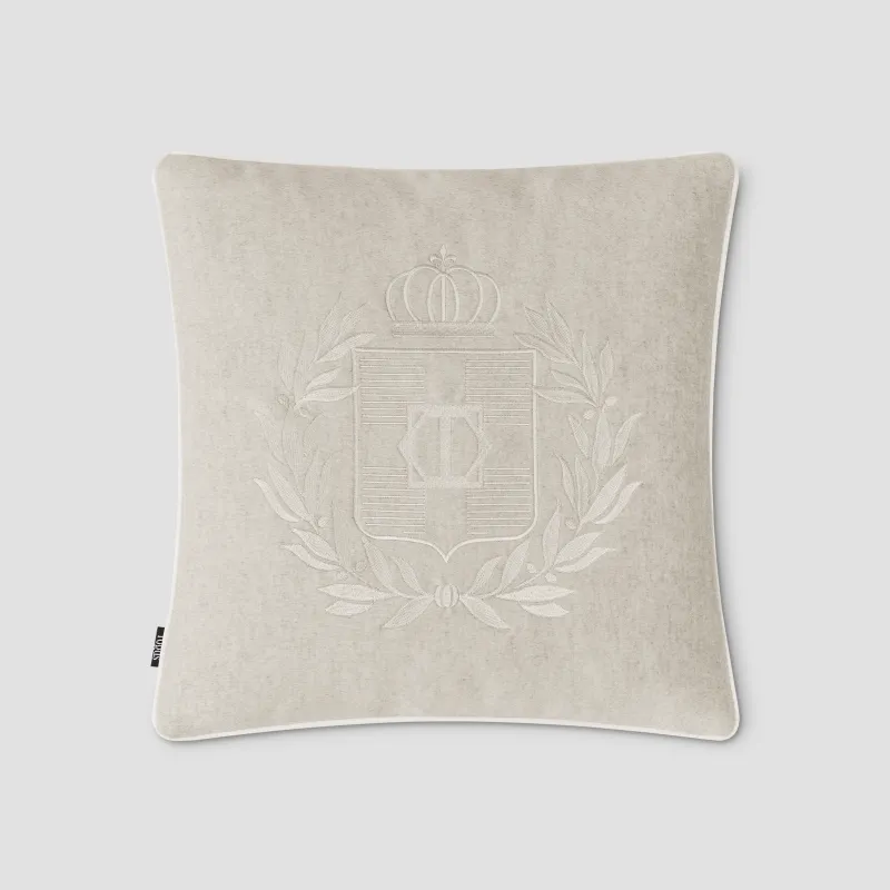 Decorative pillow Caila