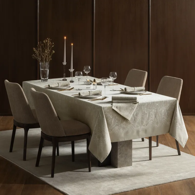 Tablecloth Esthira