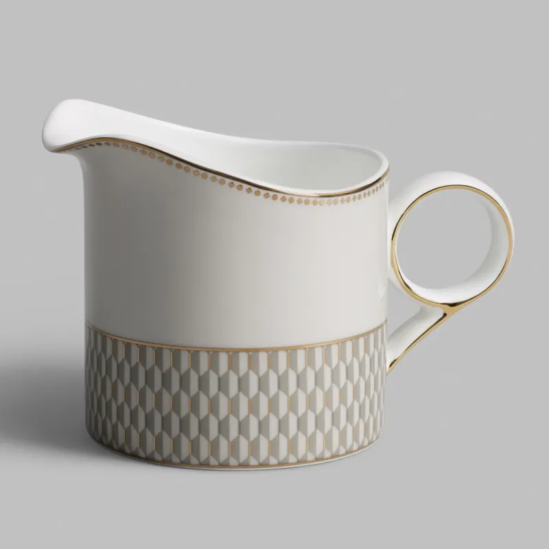 Milk jug Harlyn