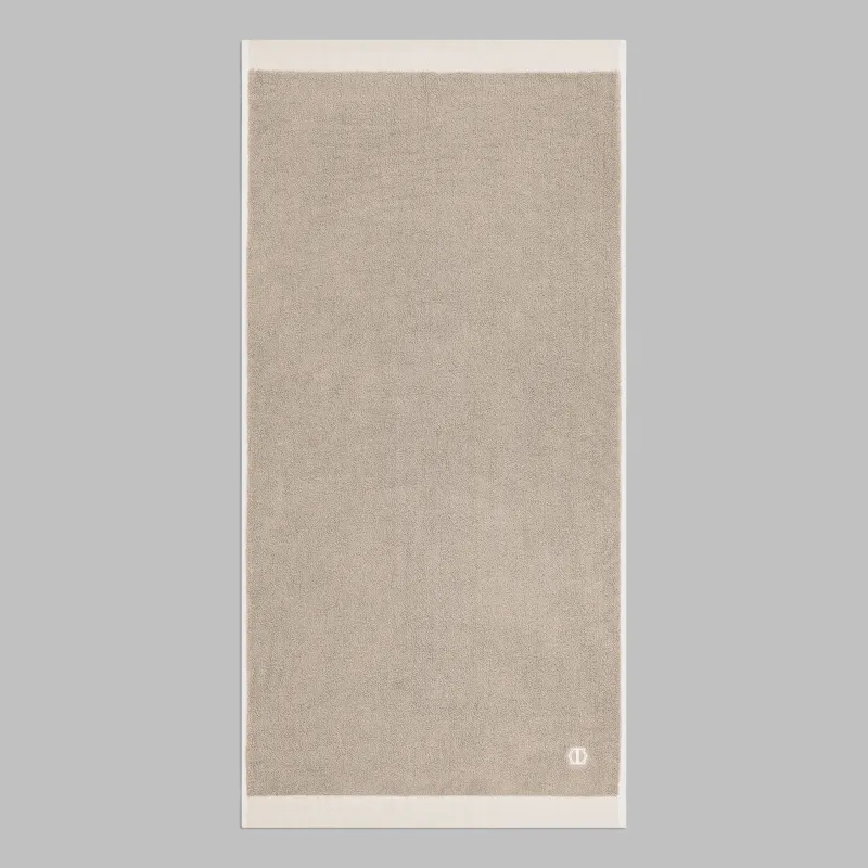 Towel Convill