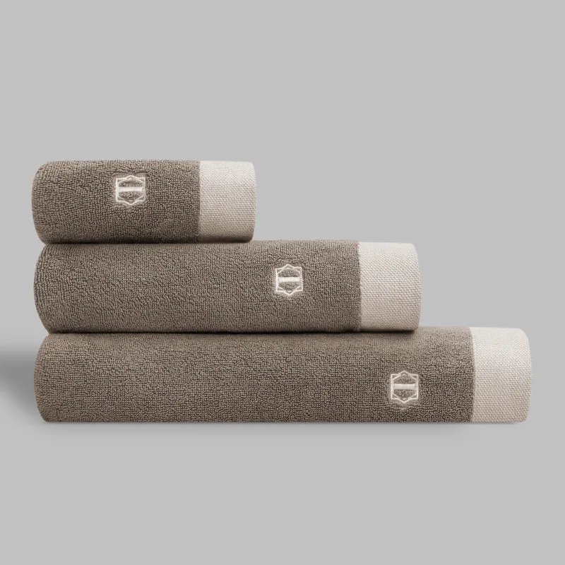 Towel Convill