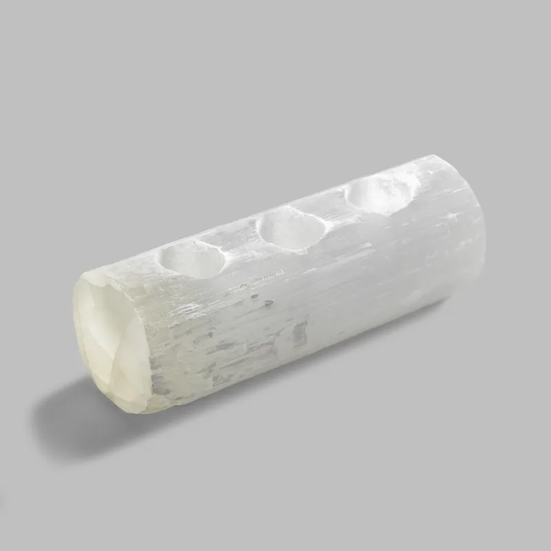 Candle holder Loan