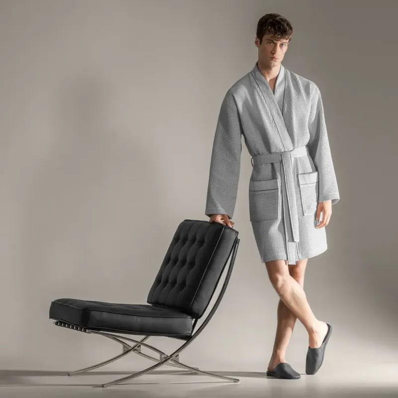 Lightweight robe Sauners
