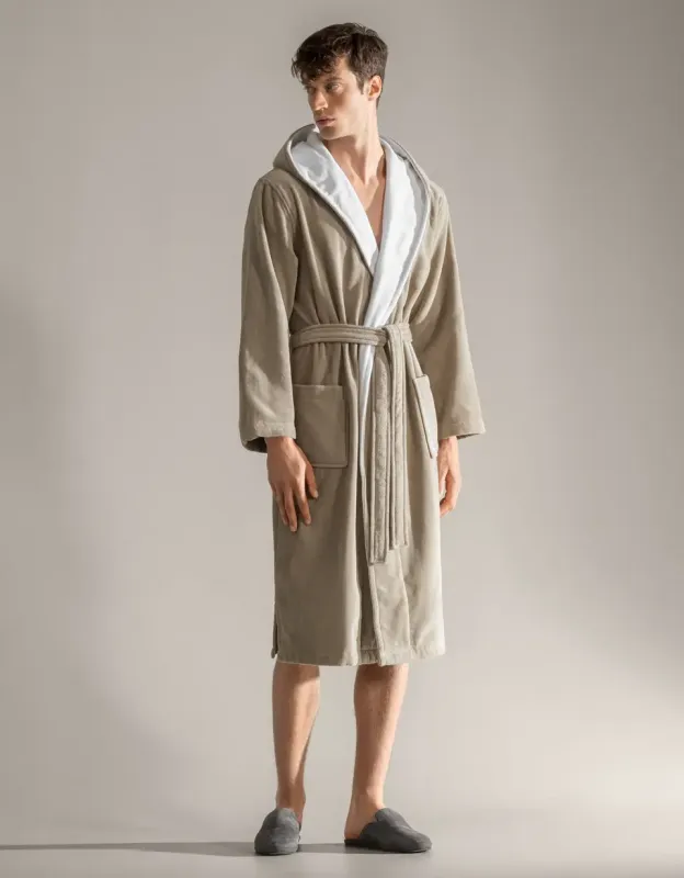 Bathrobe Art Line