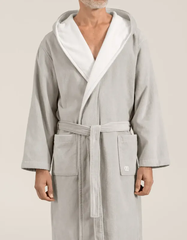 Bathrobe Art Line