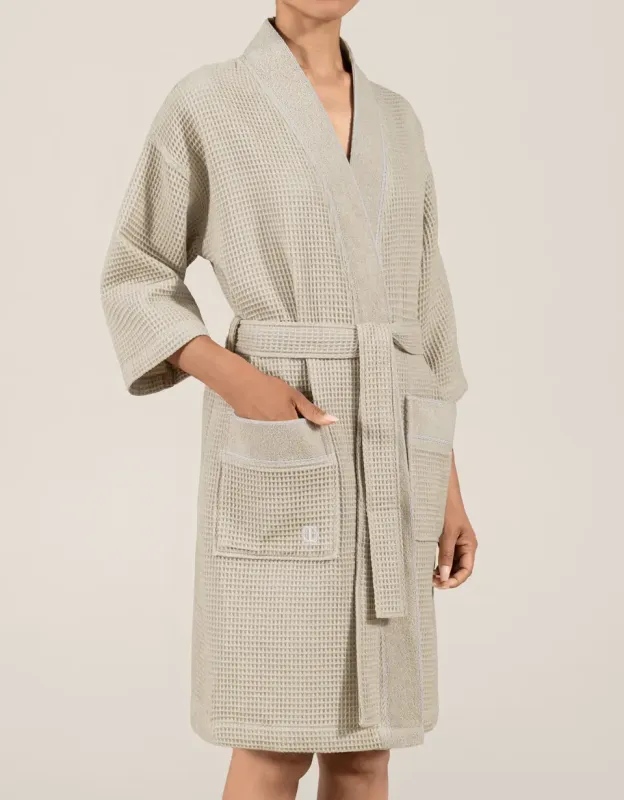 Lightweight robe Sauners