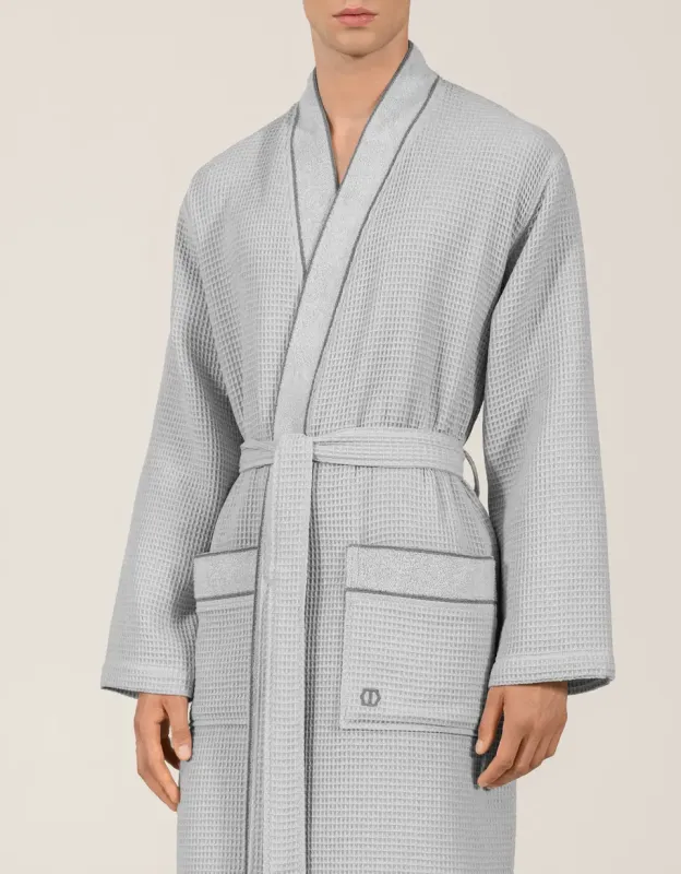Lightweight robe Sauners