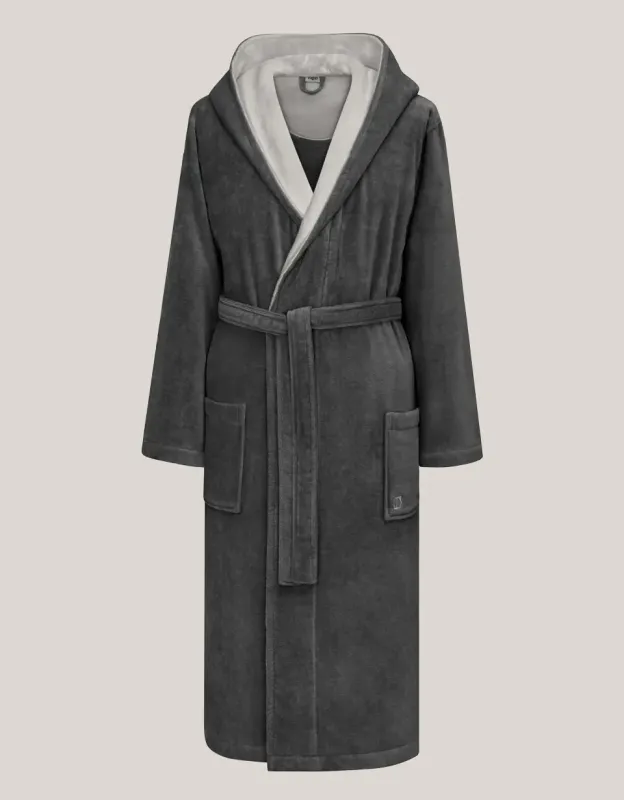 Bathrobe Art Line